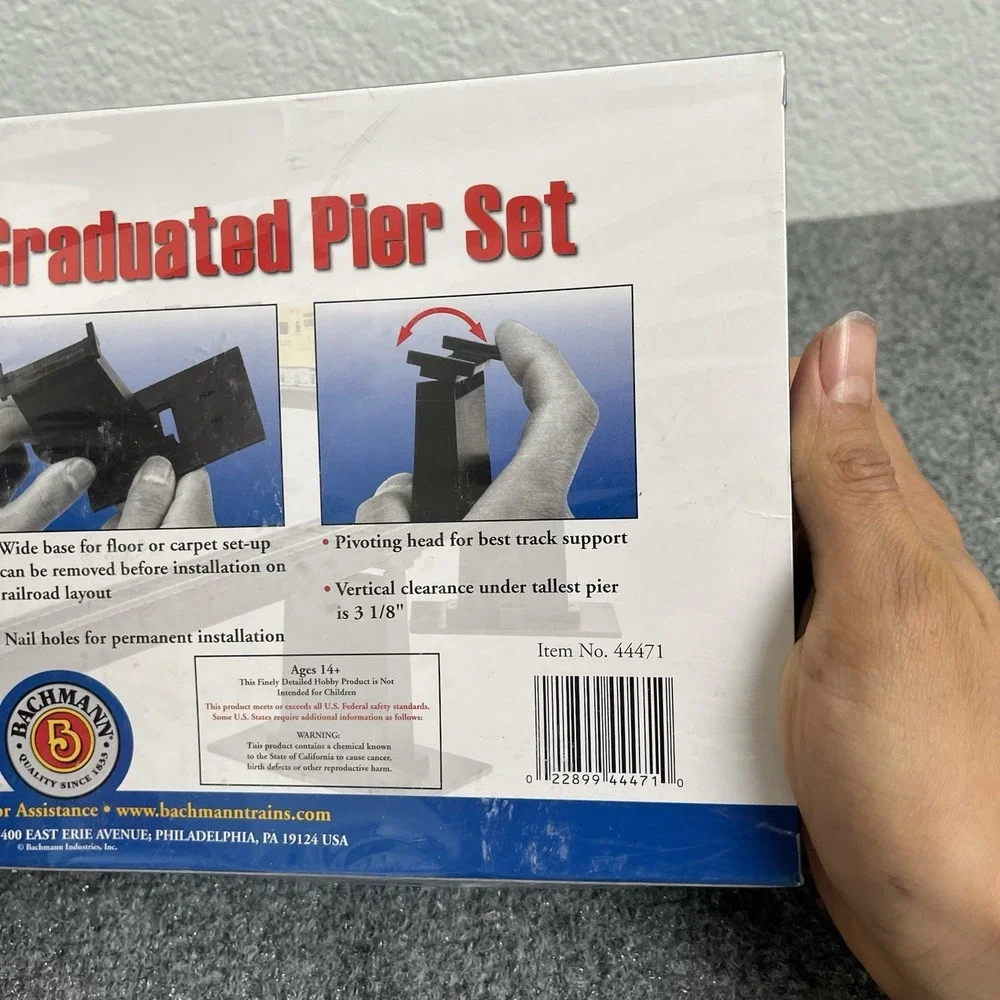Elevate Your HO Train Layout with E-Z Track Graduated Pier Set - 14 Pieces
